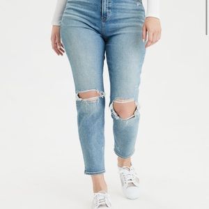 AE Stretch Ripped Curvy Mom Jean